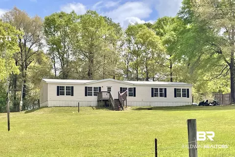 Exterior - 281 Lambeth Rd, Flomaton, AL 36441 photo 2 of 10