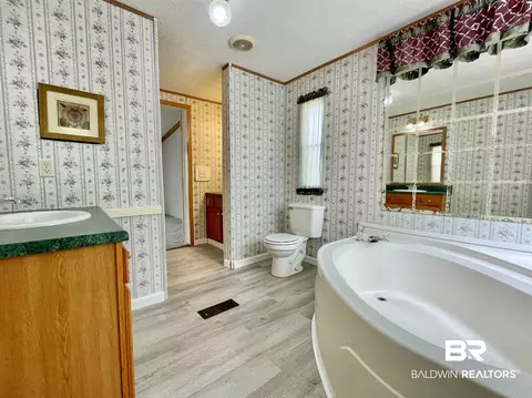 Bath - 281 Lambeth Rd, Flomaton, AL 36441 photo 1 of 3