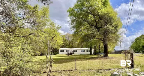 Exterior - 281 Lambeth Rd, Flomaton, AL 36441 photo 4 of 10