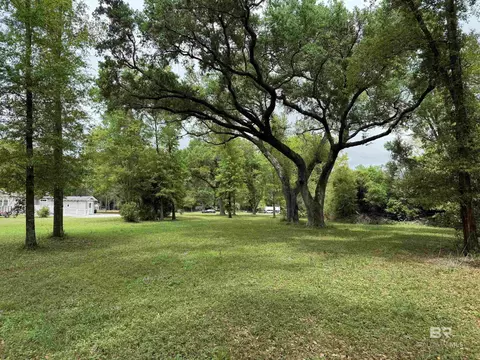 14937 Camellia St, Magnolia Springs, AL 36555