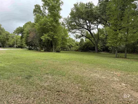 14913 Camelia St, Magnolia Springs, AL 36555