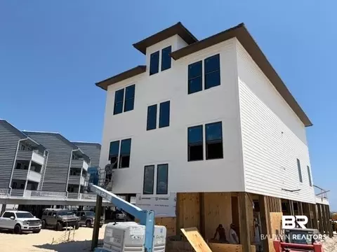 309 E Beach Blvd, Gulf Shores, AL 36542