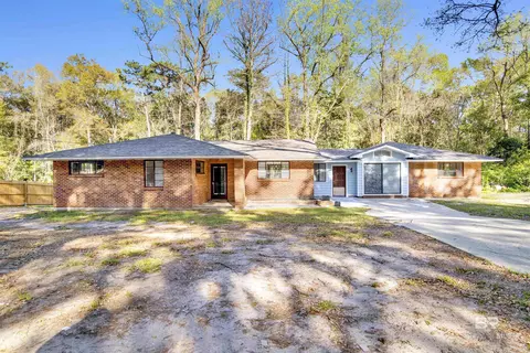 3321 Fairfield Rd, Mobile, AL 36605