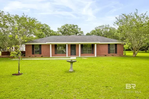 42150 Carlee Ln, Bay Minette, AL 36507