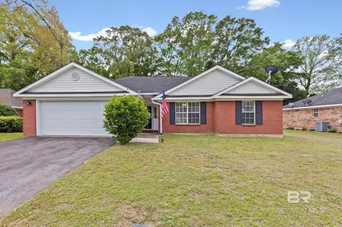13205 Oak Forge Dr, Mobile, AL 36608