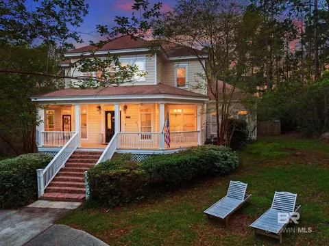 7470 Blakeley Oaks Dr, Spanish Fort, AL 36527