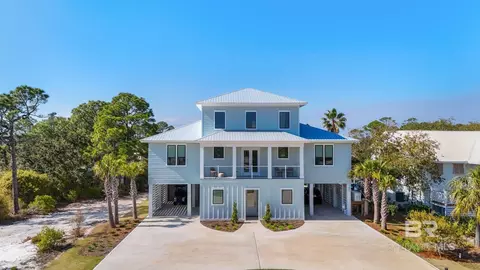 32581 Sandpiper Dr, Orange Beach, AL 36561