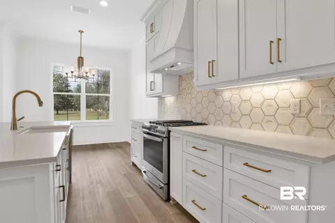 Kitchen - 1330 Randall Ave, Daphne, AL 36526 photo 5 of 6