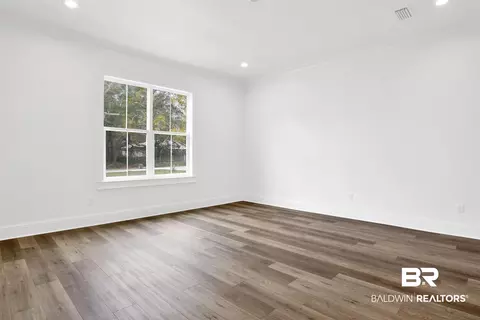 Living - 1330 Randall Ave, Daphne, AL 36526 photo 7 of 7