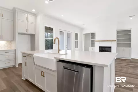 Kitchen - 1330 Randall Ave, Daphne, AL 36526 photo 3 of 6