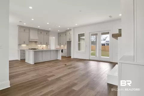 Living - 1330 Randall Ave, Daphne, AL 36526 photo 5 of 7