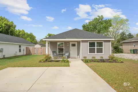 22045 7th St, Silverhill, AL 36576