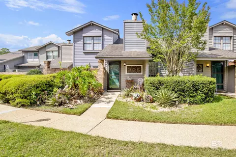 389 Clubhouse Dr #I-3, Gulf Shores, AL 36542