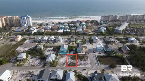 925 Nautilus Ct, Pensacola, FL 32507