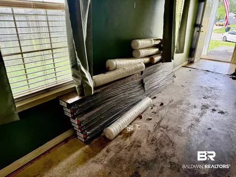 8727 Terrell Ct, Mobile, AL 36695 photo 2