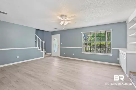 Living - 35673 County Road 39, Stapleton, AL 36578 photo 3 of 4