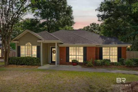 5201 Southern Oaks Trl, Grand Bay, AL 36541