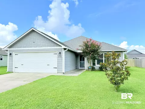 213 Lakefront Cir, Summerdale, AL 36580