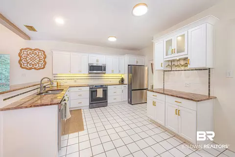 679 Ridgewood Dr, Daphne, AL 36526 photo 17