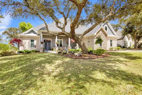 34 Bayside Ct, Gulf Shores, AL 36542