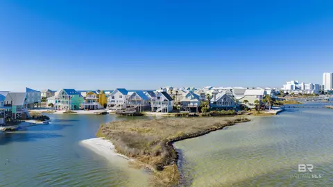 124 Sand Dune Dr, Gulf Shores, AL 36542