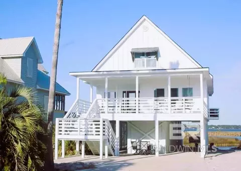 124 Sand Dune Dr, Gulf Shores, AL 36542