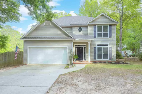 104 Woodside Dr, Daphne, AL 36526