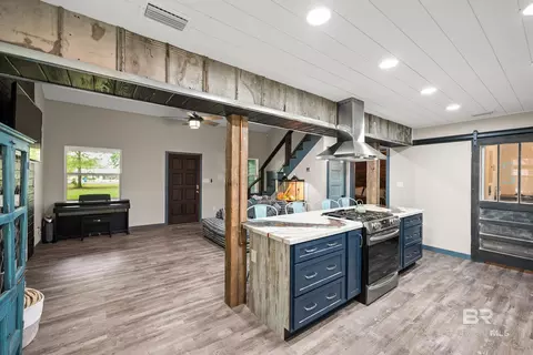 Entry Way - 34210 Ward Rd, Stapleton, AL 36578 photo 1 of 2
