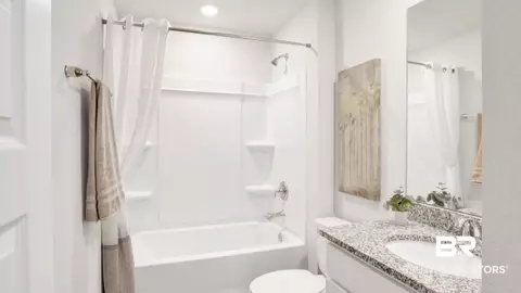 Bath - 28110 Hallow Trl, Elberta, AL 36530 photo 2 of 2