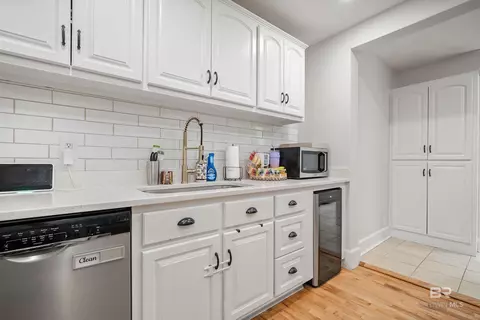 Kitchen - 103 Emogene Pl, Mobile, AL 36606 photo 2 of 4
