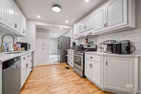 Kitchen - 103 Emogene Pl, Mobile, AL 36606 photo 1 of 4