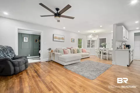 Entry Way - 103 Emogene Pl, Mobile, AL 36606 photo 1 of 5