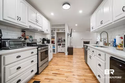 Kitchen - 103 Emogene Pl, Mobile, AL 36606 photo 4 of 4