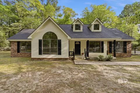 9770 Lakeview Rd, Bay Minette, AL 36507