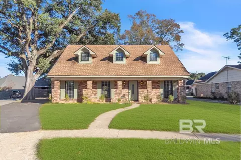 709 Oak Field Dr, Mobile, AL 36609
