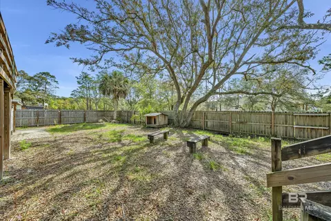 Exterior - 30758 Pine St, Elberta, AL 36530 photo 8 of 9
