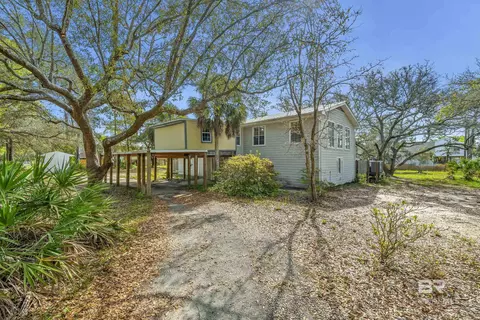 Exterior - 30758 Pine St, Elberta, AL 36530 photo 5 of 9