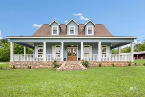 8538 Wards Ln, Semmes, AL 36575