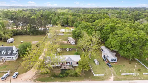 15874 Machulka Ln, Silverhill, AL 36576