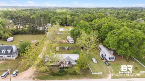 15874 Machulka Ln, Silverhill, AL 36576