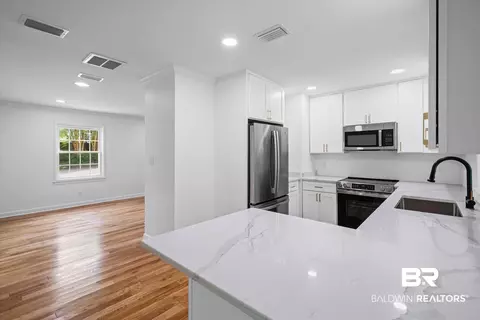 41 Hathaway Rd, Mobile, AL 36608 photo 7