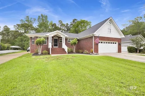 750 Bear Creek Cv, Gulf Shores, AL 36542