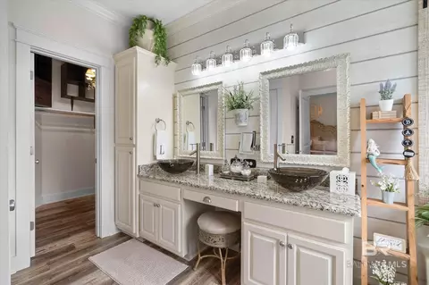 Bath - 14342 Styx River Rd, Stapleton, AL 36578 photo 1 of 5