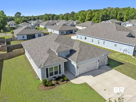 226 Bronze St, Fairhope, AL 36532