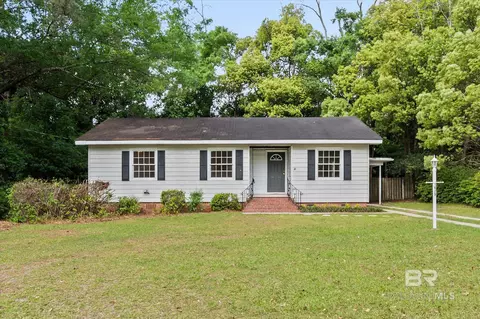 1429 Forest Dale Dr, Mobile, AL 36618