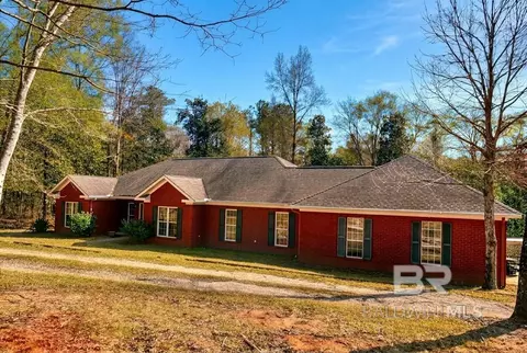 8008 Patricks Landing Rd, Bay Minette, AL 36507