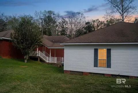 8008 Patricks Landing Rd, Bay Minette, AL 36507