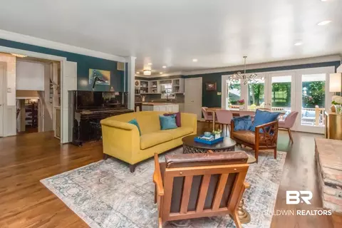 524 S Spring Park Dr, Mobile, AL 36608 photo 6