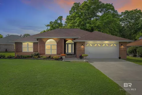 10679 Mahogany Ln, Lillian, AL 36549