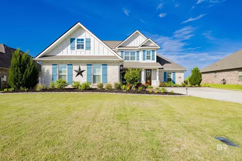 10856 Secretariat Blvd, Daphne, AL 36526
